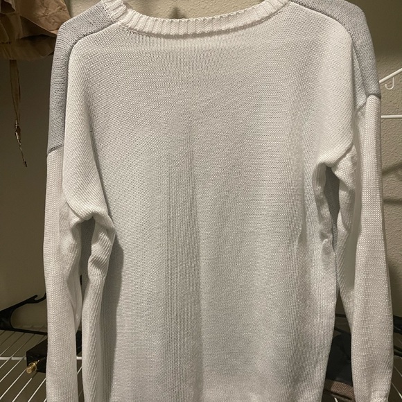 Korean sweater - Picture 3 of 4